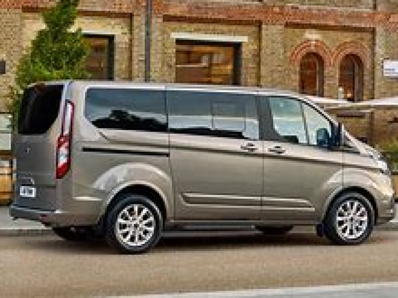 FORD TOURNEO  8 or 9 SEATS LIMITED | Midhire